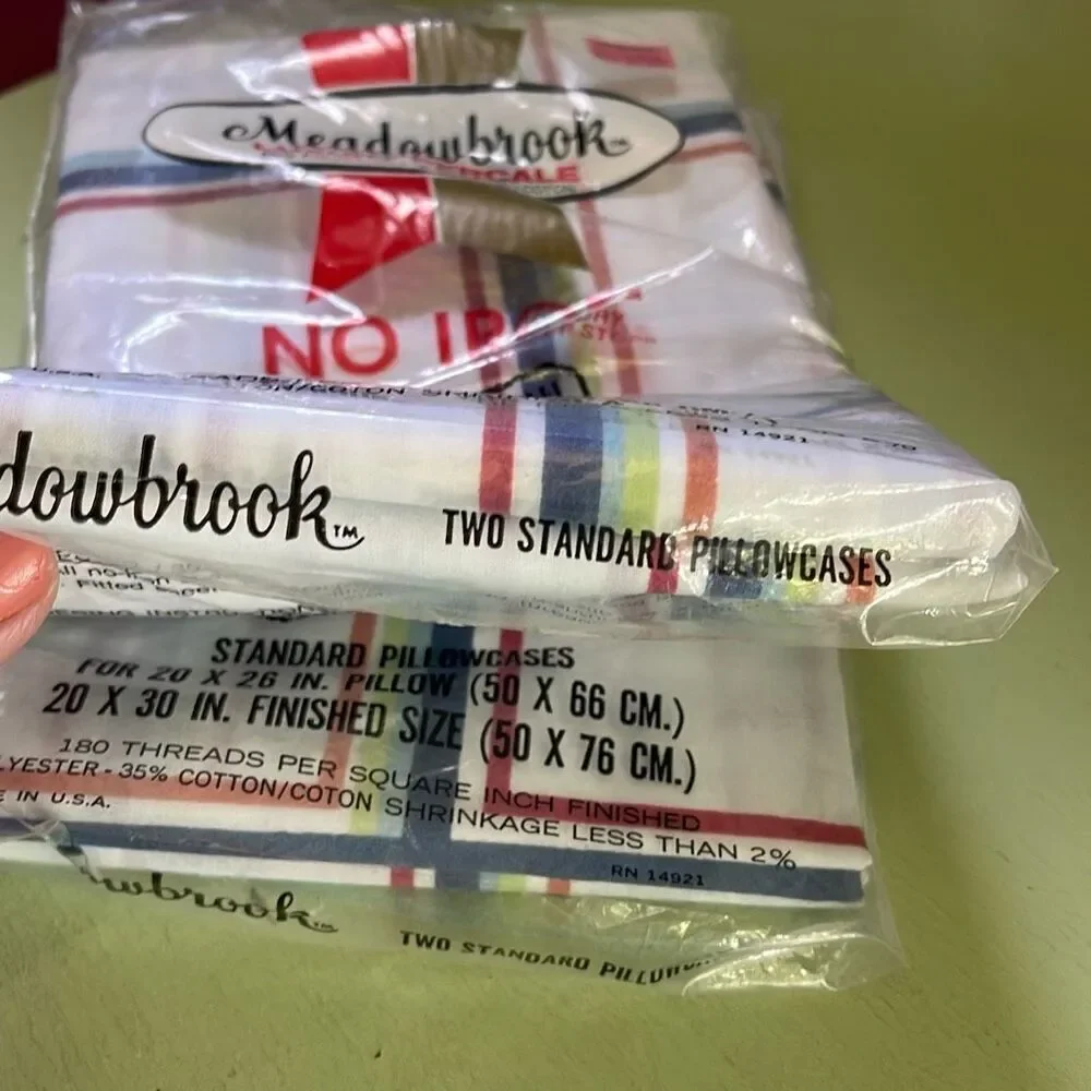 Meadowbrook NWT vintage plaid pillow cases. 2 sets of 2 dead stock